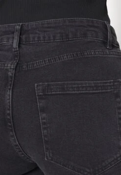 Flared Jeans - Black Denim -Kleding Discountwinkel 002d81124476427bb4152587005ff5cc