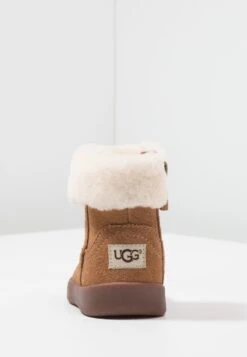 Ugg Jorie - Korte Laarzen - Chestnut -Kleding Discountwinkel 0405d97bd5b147ae8743f6c9d99ff324