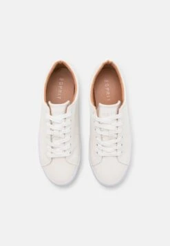 ESPRIT Sneakers Laag - Off White 13 ESPRIT Sneakers Laag - Off White -Kleding Discountwinkel 070c451d67c9493d874b836d2907dd02