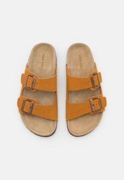 Pier One Leather Unisex - Pantoffels - Cognac 11 Pier One Leather Unisex - Pantoffels - Cognac -Kleding Discountwinkel 0a90b3f5ba3a4e3880ec5567c19f8d23