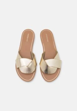 Even&Odd Muiltjes - Gold -Kleding Discountwinkel 0d6c7024f75f4576907721f13760d1af