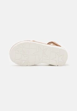 Friboo Holographic Leather - Sandalen - Multi-Coloured -Kleding Discountwinkel 0f03fb2be95a47ab8289ad21ebcf6ab7