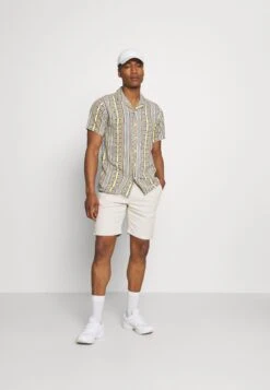 Redefined Rebel Joey - Shorts - Stone 8 Redefined Rebel Joey - Shorts - Stone -Kleding Discountwinkel 10fa1b191c8040748e179524d6c4ef9c