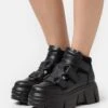 Steve Madden Trimmers - Sneakers Hoog - Black -Kleding Discountwinkel 1130d9d36dbb4ea0b0fde4caefce75f6
