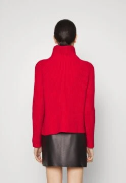 DRYKORN Arwen - Trui - Red 9 DRYKORN Arwen - Trui - Red -Kleding Discountwinkel 139d034205e9441eb6b4f5288501dc75