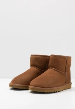 Ugg Classic Mini - Korte Laarzen - Chestnut -Kleding Discountwinkel 151990fe780645c5a063fcd647f3773d