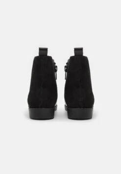 Friboo Leather - Korte Laarzen - Black -Kleding Discountwinkel 170d1ee12c8b49e9a12d4c5c65ba0d99