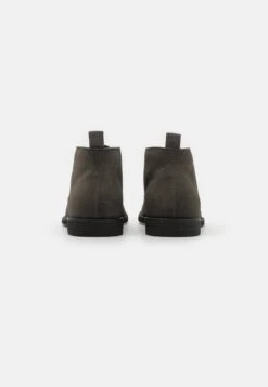 Pier One Unisex - Sportieve Veterschoenen - Grey 10 Pier One Unisex - Sportieve Veterschoenen - Grey -Kleding Discountwinkel 1a69c3b5a7ed49d2869b1ff1aeeb8355