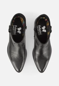 Cowboy-/Bikerlaarsjes - Black -Kleding Discountwinkel 260e9b60097946d99587ee233a187003