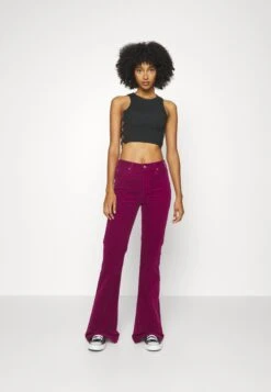 Lee Breese - Flared Jeans - Foxy Violet -Kleding Discountwinkel 2754fc2fcc7142d39fcaea40d0b1d2fe