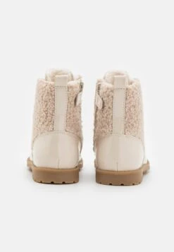 Friboo Veterboots - Nude -Kleding Discountwinkel 2c08bfcf4ad046a9bb1e8f61aec58a4e