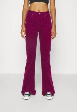 Lee Breese - Flared Jeans - Foxy Violet -Kleding Discountwinkel 2cfbe5e00b6e4b4e887e37e398e89232