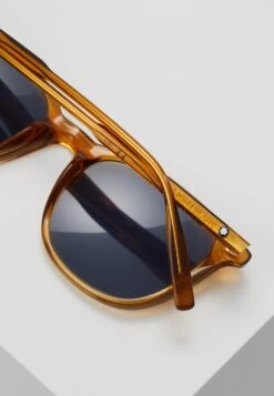 Mont Blanc Snowcap Round Acetate Sunglasses - Zonnebril - Yellow/Blue 11 Mont Blanc Snowcap Round Acetate Sunglasses - Zonnebril - Yellow/Blue -Kleding Discountwinkel 2f14b839e81f42ae8eb4eae4f556947d