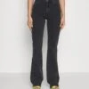 Flared Jeans - Black Denim -Kleding Discountwinkel 31bfd63f44754ec898f4e0b33a83d7c6