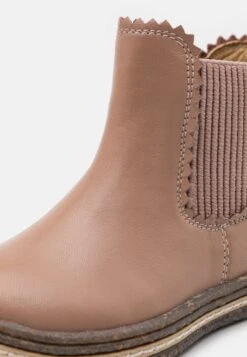 Friboo Korte Laarzen - Pink -Kleding Discountwinkel 3291da6f8a0242fda1e371ece969864c