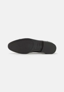Pier One Sportieve Veterschoenen - Black 12 Pier One Sportieve Veterschoenen - Black -Kleding Discountwinkel 3c10b38f774d488db66364b64a852159