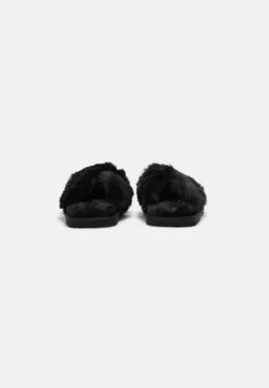 Even&Odd Pantoffels - Black 11 Even&Odd Pantoffels - Black -Kleding Discountwinkel 42b8af0a209d4ac4ab481a231e55ac0e