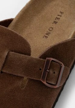 Pier One Leather Unisex - Pantoffels - Brown -Kleding Discountwinkel 47364cdc1dcd4794860a5f6810594e6c