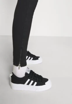 Noisy May Nmkimmy Ank Dart - Jeans Skinny Fit - Black Denim 12 Noisy May Nmkimmy Ank Dart - Jeans Skinny Fit - Black Denim -Kleding Discountwinkel 481417fb2ca74878a5609072c2697e17