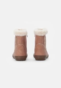 Friboo Booties - Korte Laarzen - Pink -Kleding Discountwinkel 4b3750fe34e84fa49aa2c7e6a3e05fb9