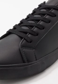 Pier One Unisex - Sneakers Laag - Black 13 Pier One Unisex - Sneakers Laag - Black -Kleding Discountwinkel 4b9fcbc04e2a4ee3a96fa0f2fefe6cba
