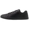 Pier One Unisex - Sneakers Laag - Black -Kleding Discountwinkel 4c6393a3f6ef4001abdc81df67bc85df