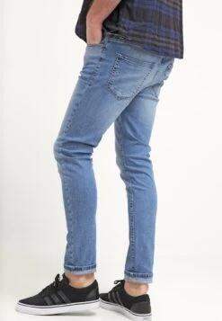 Pier One Slim Fit Jeans - Light Blue Denim -Kleding Discountwinkel 56d3c6b55b1448efa1c9321637ab793a