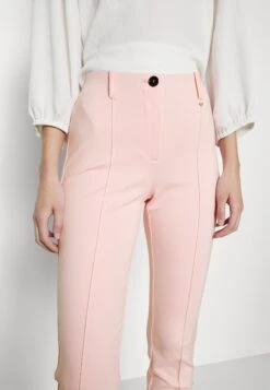 MARC CAIN Broek - Soft Powder Pink 17 MARC CAIN Broek - Soft Powder Pink -Kleding Discountwinkel 56e4325bdf3441e192fe9c307f51a315