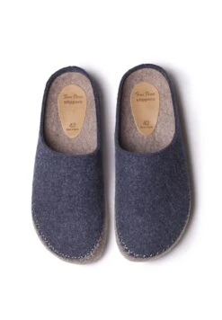 Toni Pons Liam - Pantoffels - Mari 9 Toni Pons Liam - Pantoffels - Mari -Kleding Discountwinkel 5babc734aa7f4a50962abcf3d2d4ee41