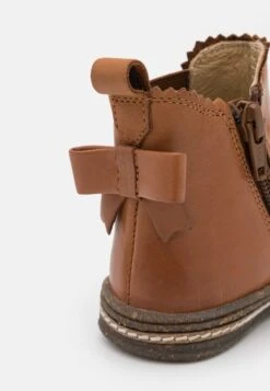 Friboo Leather - Korte Laarzen - Cognac -Kleding Discountwinkel 6387cb2220be424cb7d5bb434b397b54