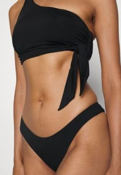 Seafolly Collective One Shoulder- Bikinitop - Black -Kleding Discountwinkel 7d768e3fcf5f478ba6293bcaa0015da5