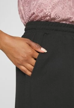 Noisy May Petite Nmjasa Wide Pant- Broek - Black 13 Noisy May Petite Nmjasa Wide Pant- Broek - Black -Kleding Discountwinkel 809e2599c0b7419c8262f0f1269a04c0