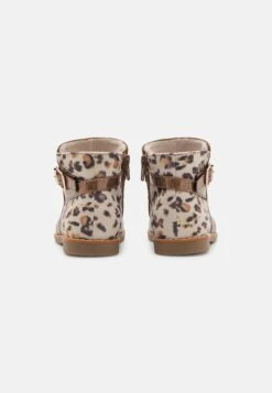 Friboo Korte Laarzen - Brown 10 Friboo Korte Laarzen - Brown -Kleding Discountwinkel 84266e39db364c2aae89b6aef8fd3e90