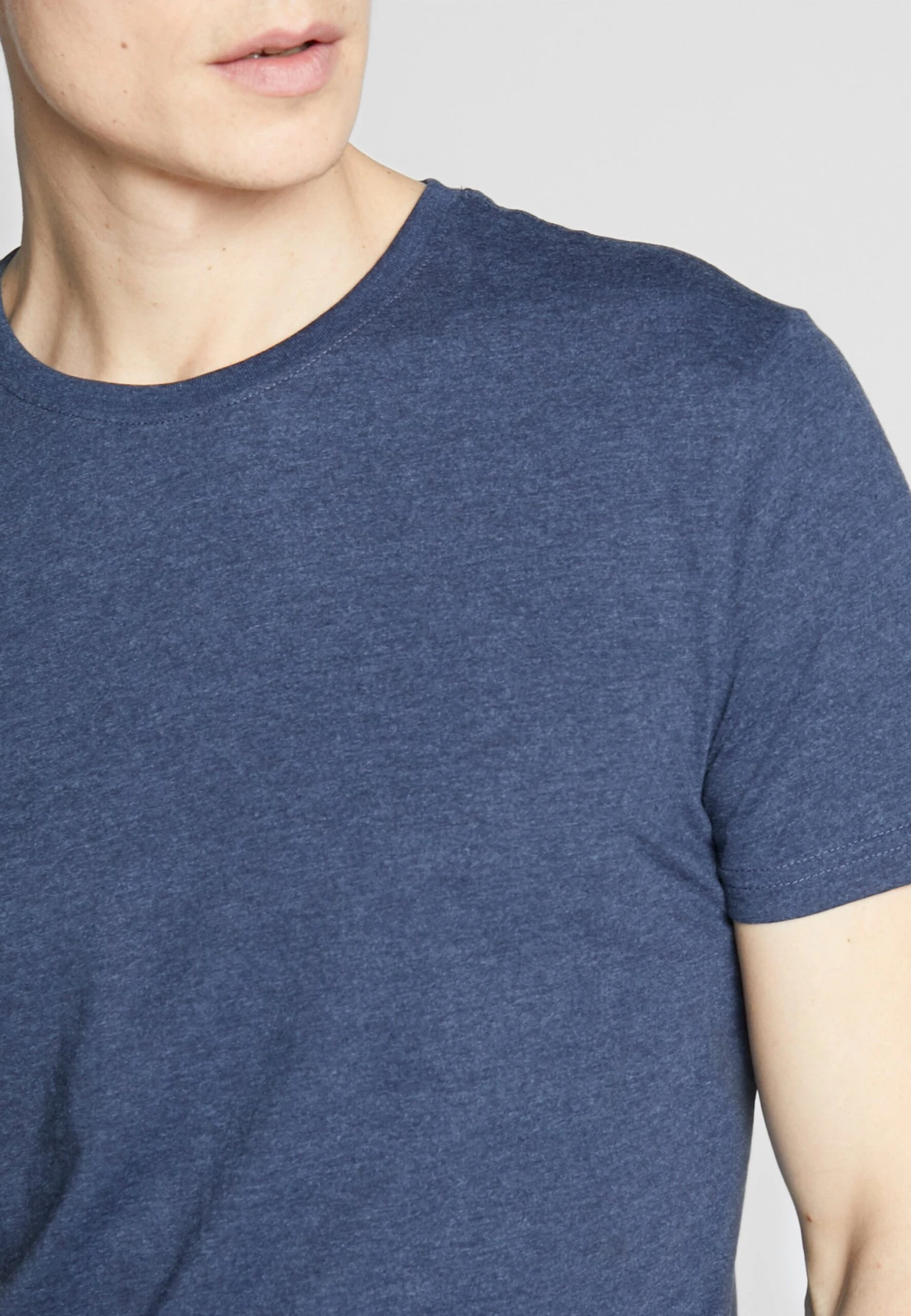 Pier One 3 Pack - T-Shirt Basic - Black/White/Blue 7 Pier One 3 Pack - T-Shirt Basic - Black/White/Blue - Afbeelding 5