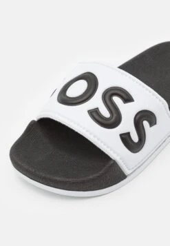 BOSS Kidswear Aqua Slides - Muiltjes - White 13 BOSS Kidswear Aqua Slides - Muiltjes - White -Kleding Discountwinkel 8c8ec7f869ec4c51a604c972ced49466