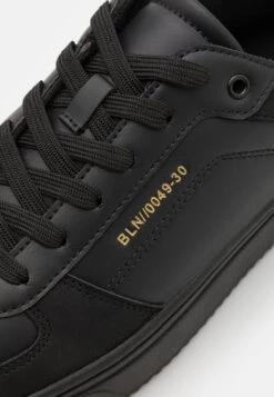 YOURTURN Unisex - Sneakers Laag - Black 13 YOURTURN Unisex - Sneakers Laag - Black -Kleding Discountwinkel 8dd6df4a2a9641c48cde89cc62c77511