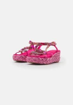 Alma En Pena Sandalen Met Sleehak - Fuxia -Kleding Discountwinkel 8df6a45e4458471c86154aa5260400b8