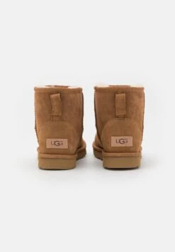 Ugg Classic Mini Regenerate - Korte Laarzen - Chestnut -Kleding Discountwinkel 8ebd3d97448e44159db529e77f739420