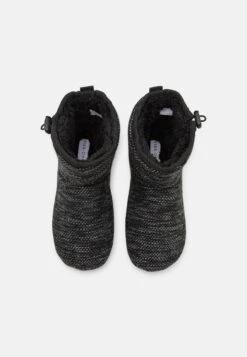 Pier One Pantoffels - Black -Kleding Discountwinkel 90fbbefcf7674038ba88229a5c5626d7