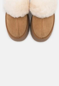 Ugg Funkette - Pantoffels - Chestnut -Kleding Discountwinkel 9306b3661e5d4014a937d49ca8b0ac7e