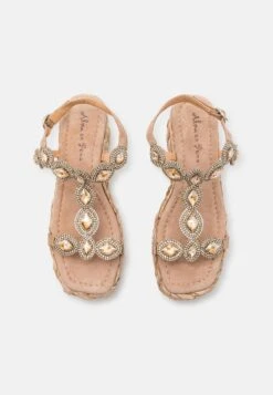 Alma En Pena Sandalen Met Sleehak - Beige 13 Alma En Pena Sandalen Met Sleehak - Beige -Kleding Discountwinkel 95ad3eb72c8b4812b064e413e60bd6f5
