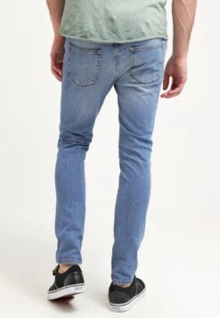 Pier One Slim Fit Jeans - Light Blue Denim -Kleding Discountwinkel 9ce69a79e7f24d82919ce673ea1c8949