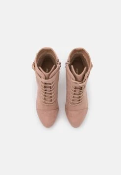 Veterboots - Light Pink 13 Veterboots - Light Pink -Kleding Discountwinkel a16c83ca79304b1d8d44ad145744406c