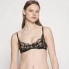 AGENT PROVOCATEUR Alyss - Beugel Bh - Black -Kleding Discountwinkel a28a1352f11049ada07bfcac3a34ea1e