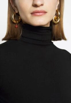 MAX & Co. Manama - Trui - Black -Kleding Discountwinkel a7293d61bf224737aafe4e4c4e60df05