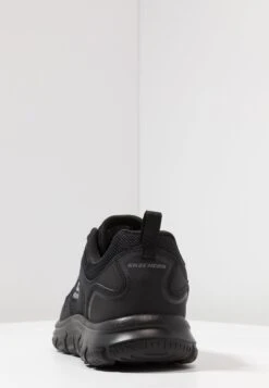 Track Scloric - Sneakers Laag - Black 11 Track Scloric - Sneakers Laag - Black -Kleding Discountwinkel a9b53ab90f43424783384b4b21b405d7