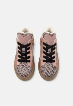 Friboo Sneakers Hoog - Pink -Kleding Discountwinkel b21b943e68f14af0b2b81add7be071e5