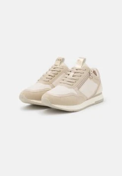 Tamaris Sneakers Laag - Cream -Kleding Discountwinkel b2e8dc2181e94f7abdb7575125333d16