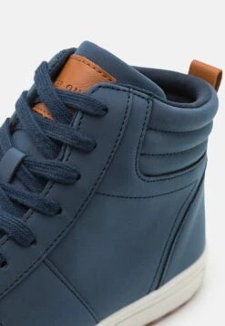 Pier One Sneakers Hoog - Dark Blue 13 Pier One Sneakers Hoog - Dark Blue -Kleding Discountwinkel b7a06b0ec3fc4aac8f2688559d206507