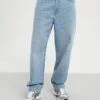 Pier One Relaxed Fit Jeans - Light Blue Denim -Kleding Discountwinkel b9c1bf97d40043efacca132e1e2a0122